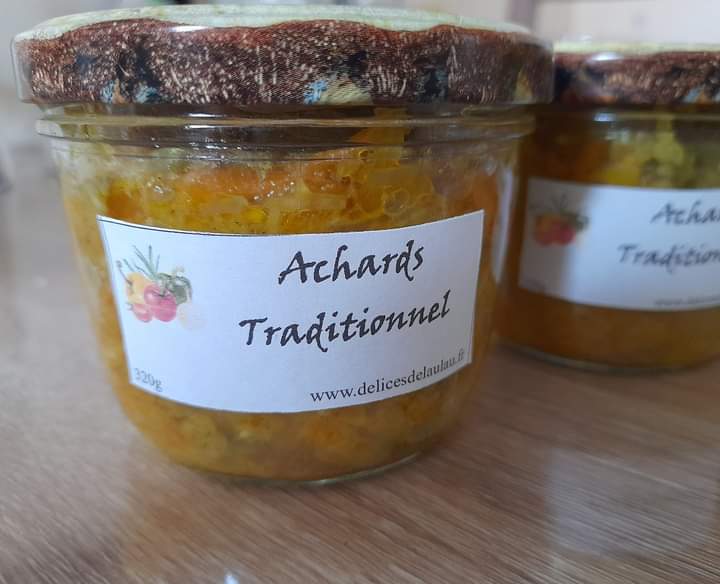 Achards traditionnels calédoniens artisanaux en bocal